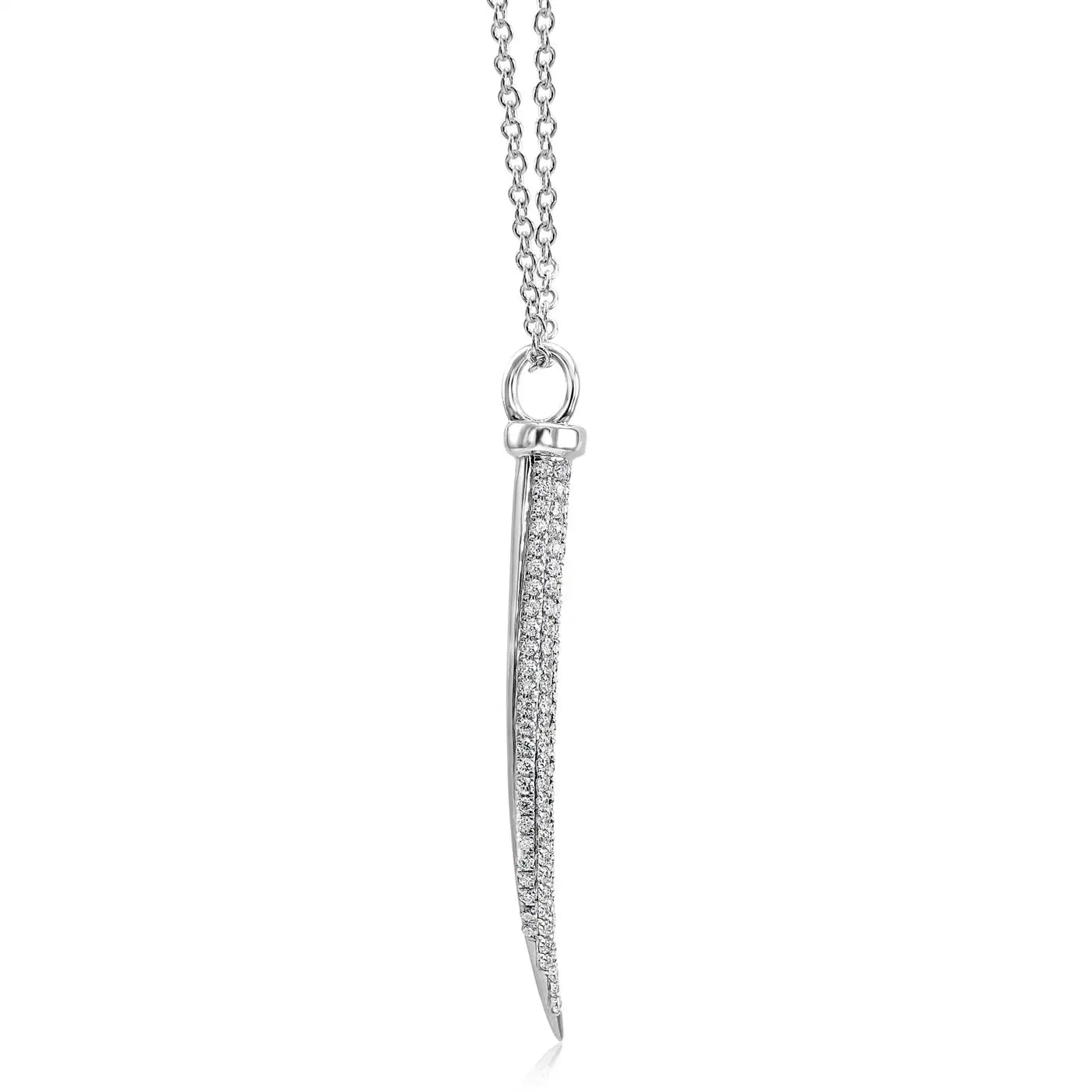 Collar con colgante de cadena con diamantes blancos redondos de oro de 14 quilates
