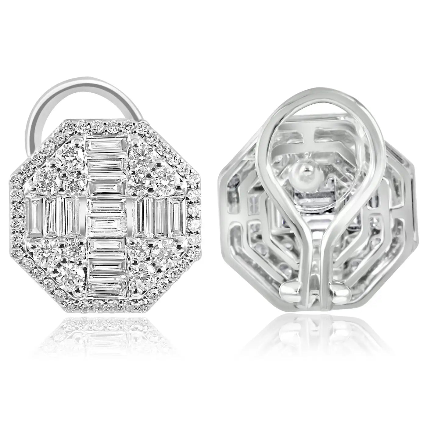 Pendiente tipo cóctel con halo redondo de diamantes en forma de baguette y cierre de palanca en oro de 18 quilates