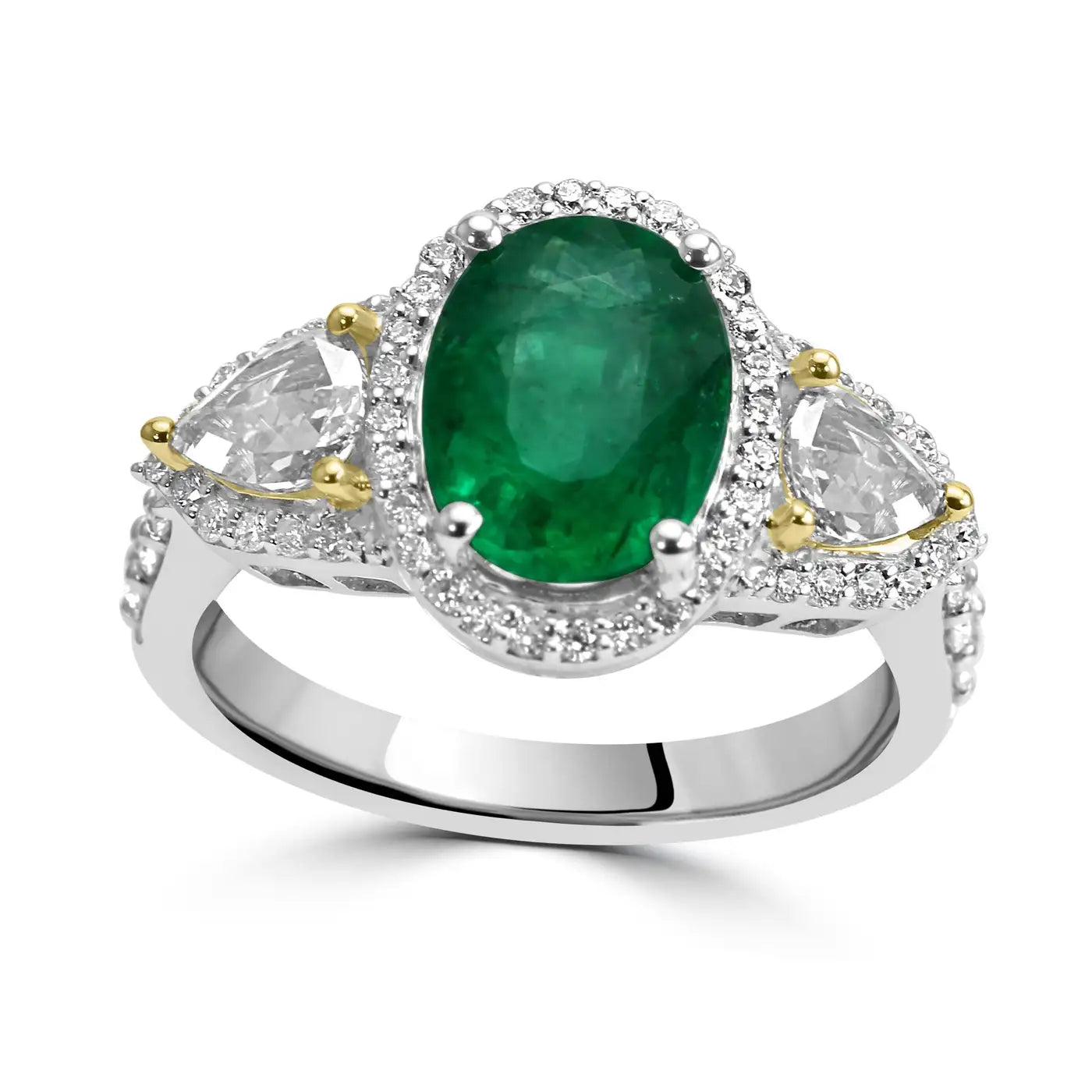 Anillo de compromiso de oro de 18 quilates con halo de tres piedras y diamantes ovalados de talla esmeralda y forma de pera