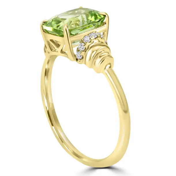 Anillo de compromiso de oro de 14 quilates con diamantes blancos y peridoto