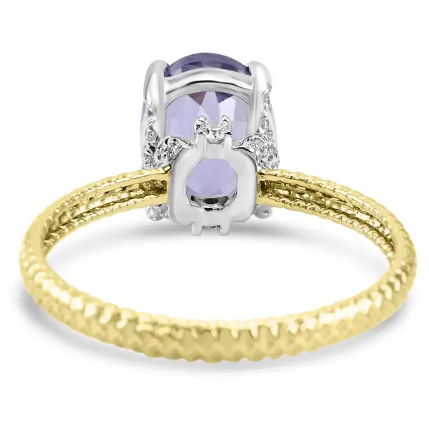 Anillo de compromiso estilo cuerda con diamantes blancos y tanzanita en oro de 14 quilates