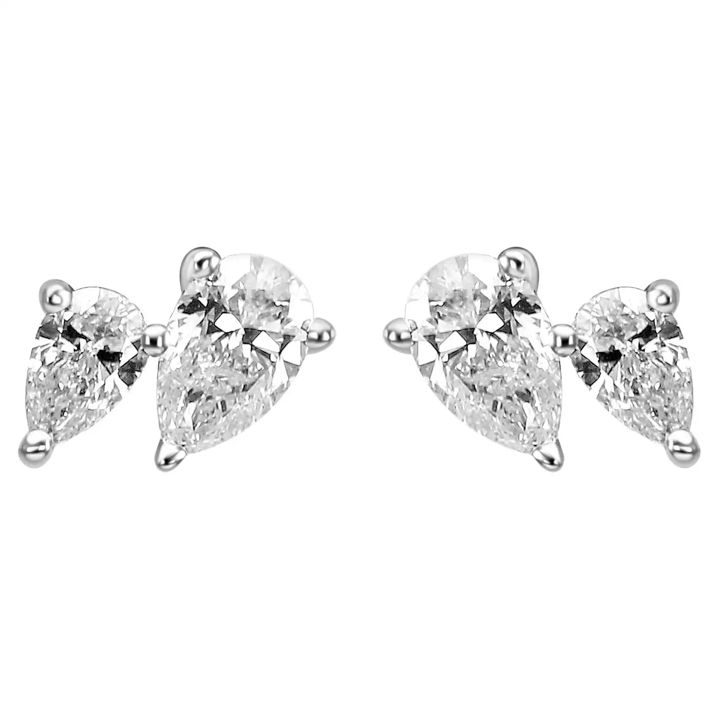Pendiente tipo botón Fancy Toi Et Moi en oro blanco de 14 quilates con forma de pera y diamantes blancos