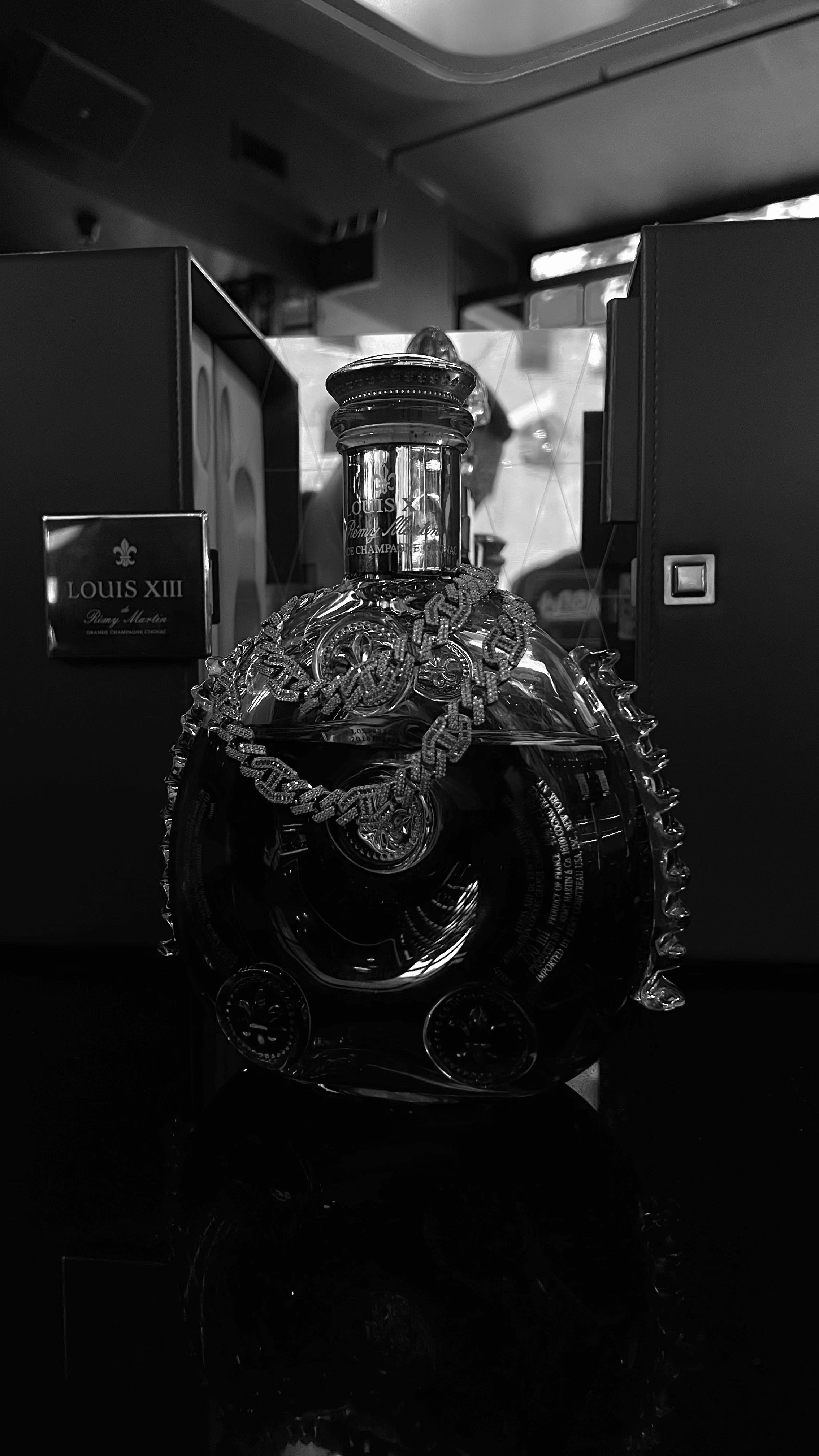 🥂 Press for Champagne "The Grand Cuvée"