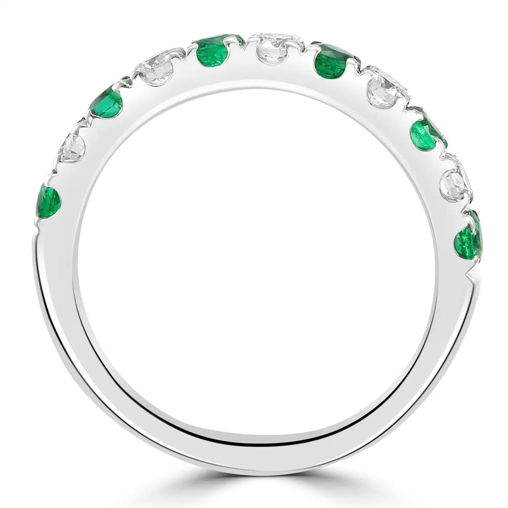 Anillo de compromiso de oro de 18 quilates con 11 piedras de esmeralda y diamantes redondos blancos