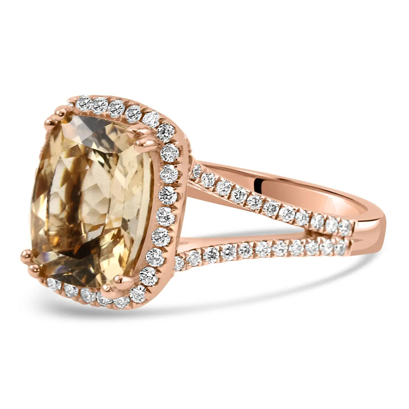 Anillo de compromiso con halo de oro rosa de 14 quilates con diamantes redondos blancos y de talla cojín de morganita