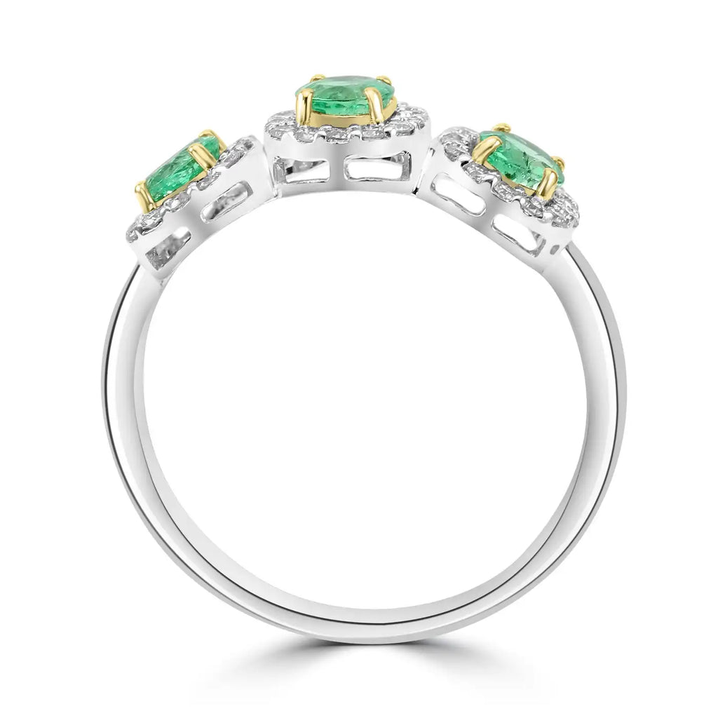Anillo de compromiso de oro de 18 quilates con 3 piedras y diamantes blancos redondos y esmeralda