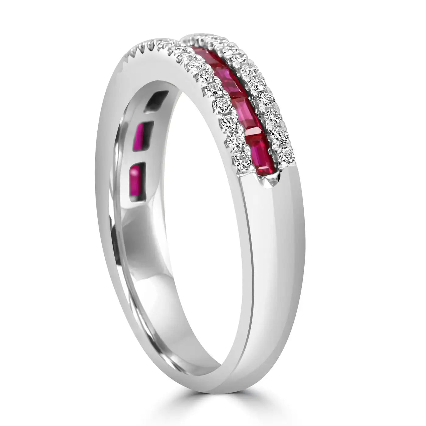 Anillo de eternidad de oro blanco de 14 quilates con diamantes y rubelita de tres filas