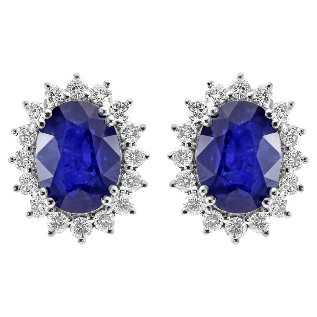 Pendiente de oro de 18 quilates con zafiro de Ceilán ovalado de 10,05 quilates y halo de diamantes redondos blancos