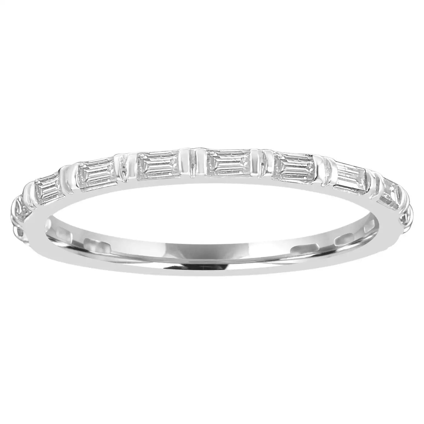 Anillo de eternidad de moda en oro blanco de 14 quilates con diamantes blancos de 0,49 quilates y talla baguette